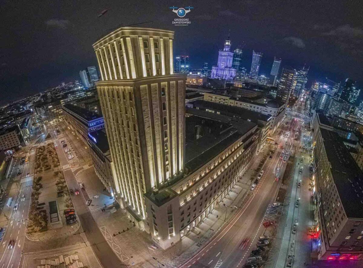 Gold 2 King Size Bed, Metro X2 Free Wifi, 50'Tv Netflix, Hbo, Appletv+ Leilighet Warszawa Eksteriør bilde